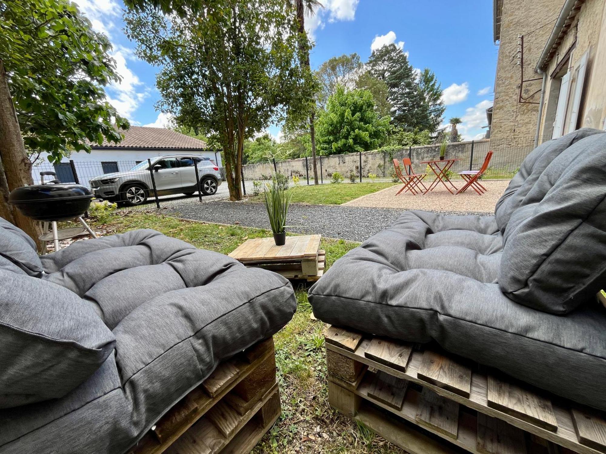 Le Riquet - Parking Et Jardin Prive, Clim, Rdc Castelnaudary Bagian luar foto